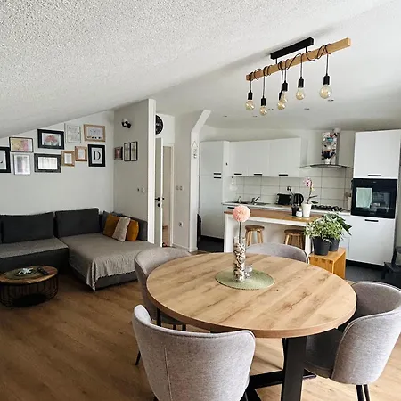 Apartman Centar *
